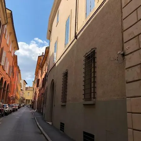 Guerrazzi Apartment Bologna